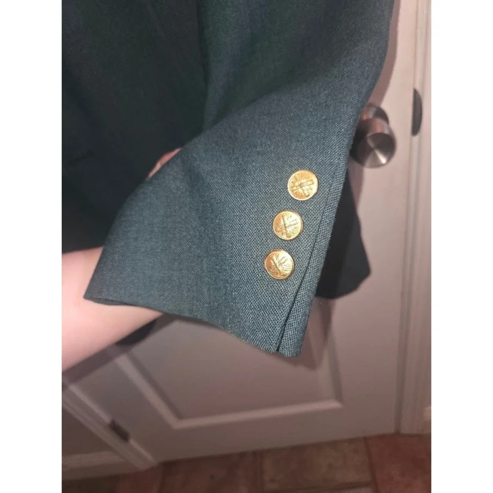 Hunt Valley Mens Green Two Button Blazer Sport Coat Gold Crest Buttons USA Made
